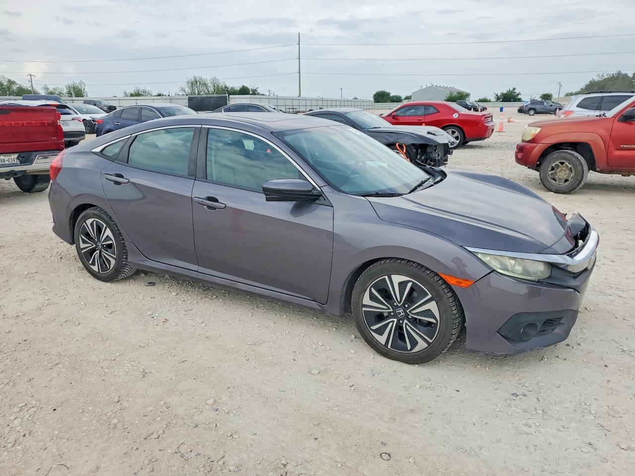 2018 Honda Civic Ex - Фото 4