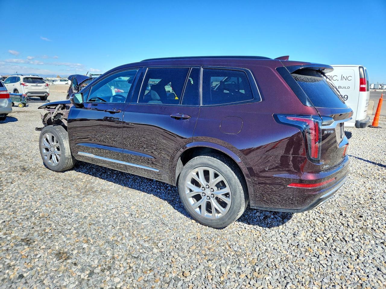 2020 Cadillac Xt6 Sport - Image 2