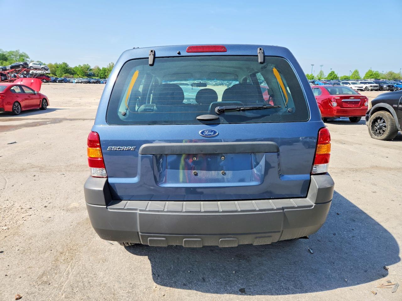 2005 Ford Escape Xls - Фото 6