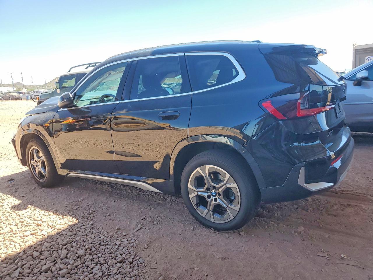 2025 BMW X1 xDrive28I - Фото 2