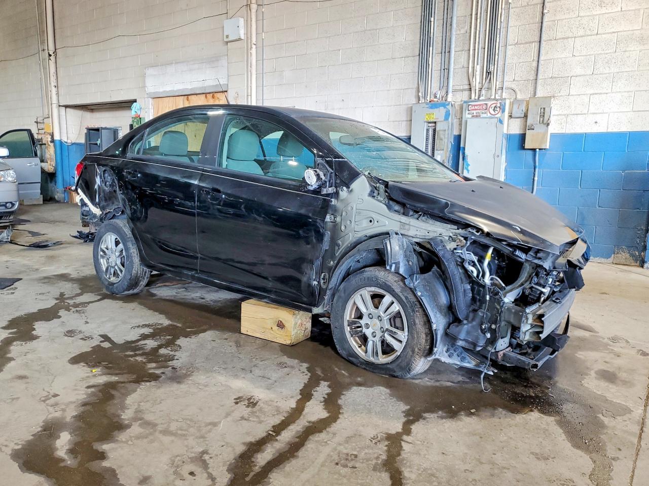 2012 Chevrolet Sonic Ls - Фото 4