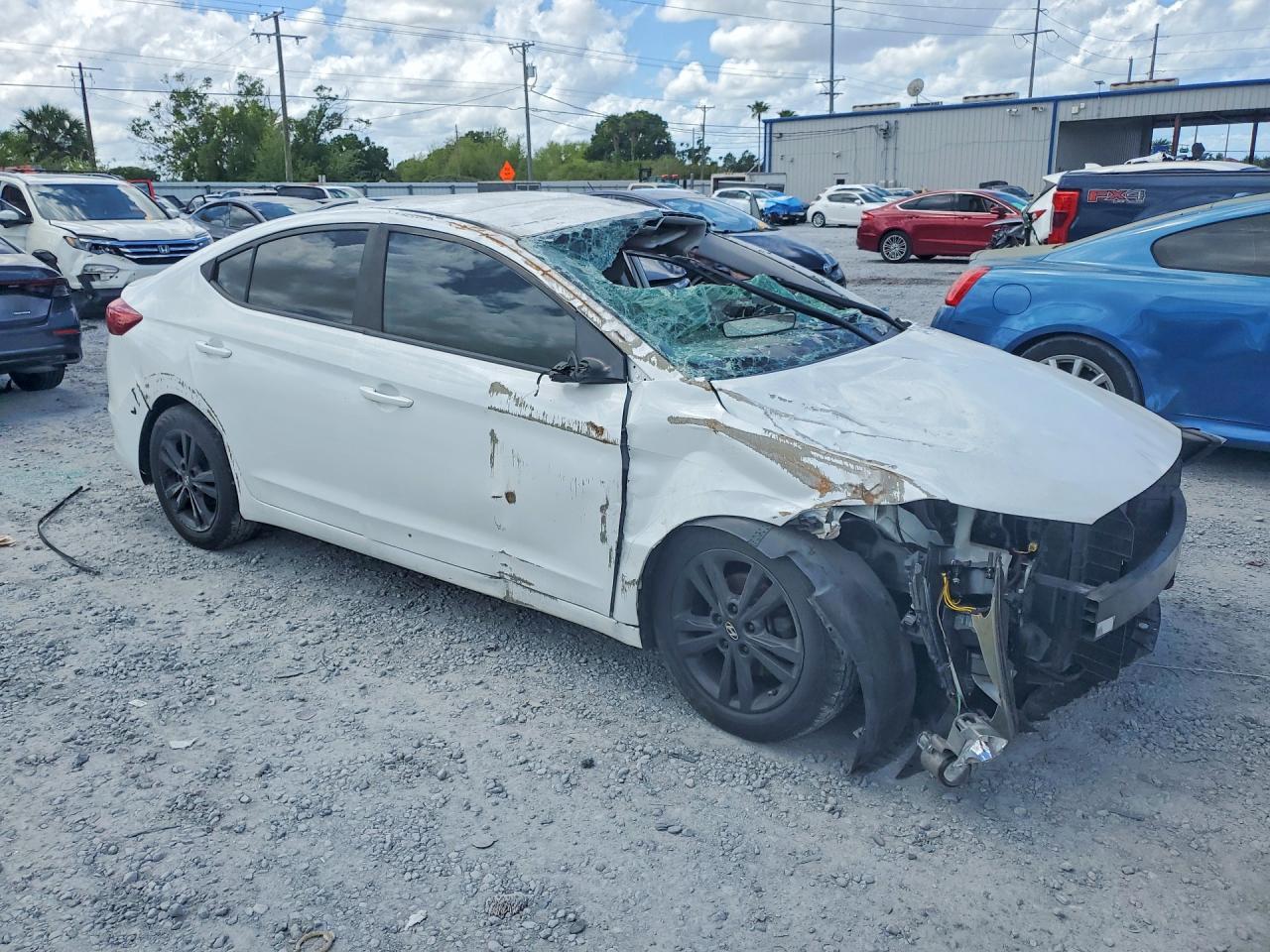 2017 Hyundai Elantra Se - Фото 4