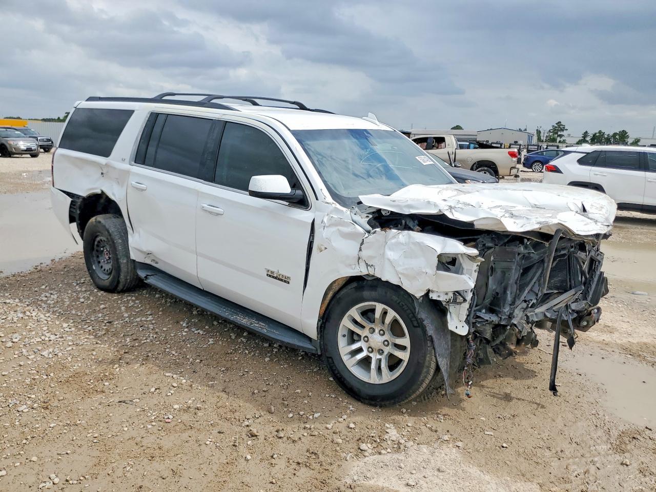 2020 Chevrolet Suburban C1500 Lt - Фото 4