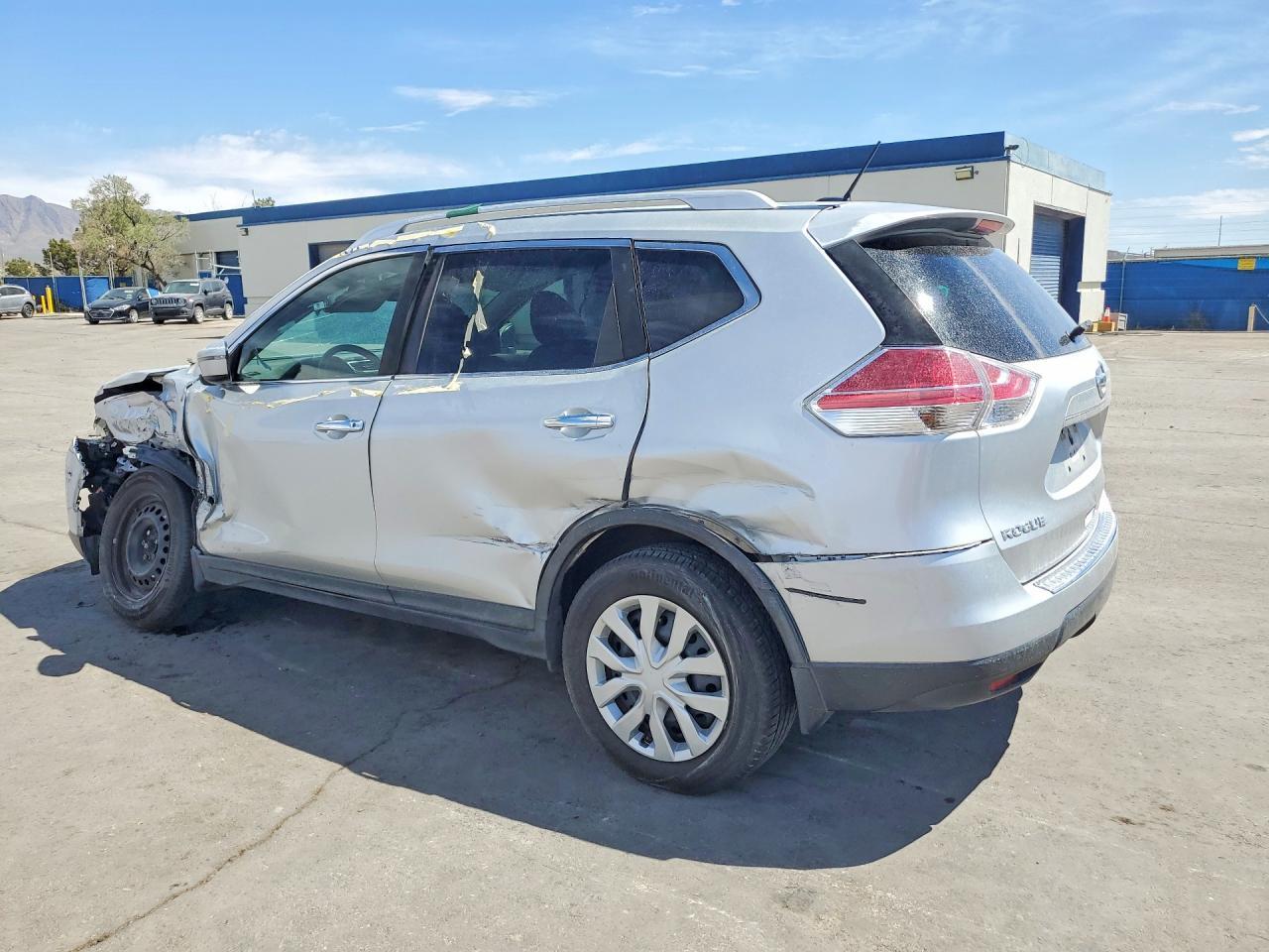 2016 Nissan Rogue S - Image 2