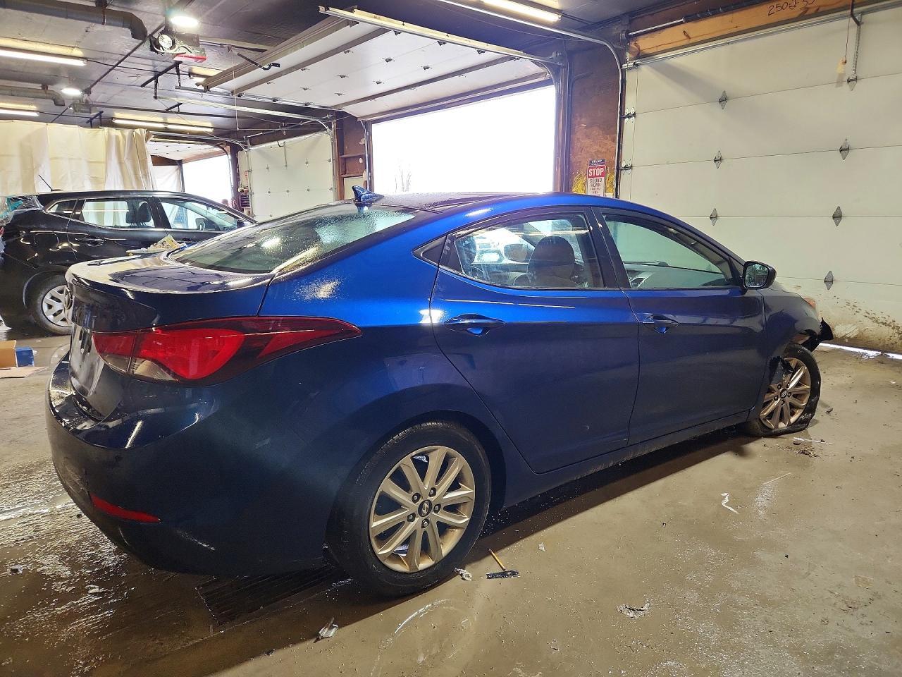 2015 Hyundai Elantra Se - Image 3