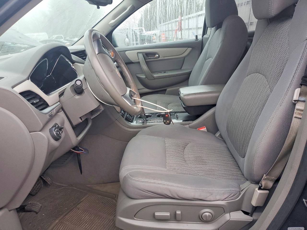 2016 Chevrolet Traverse Lt - Фото 7