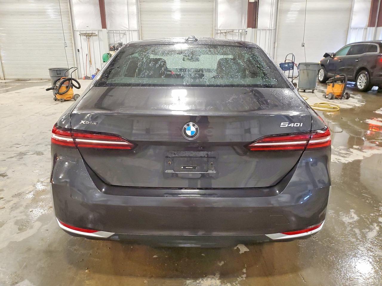2026 BMW 540 Xi - Image 6