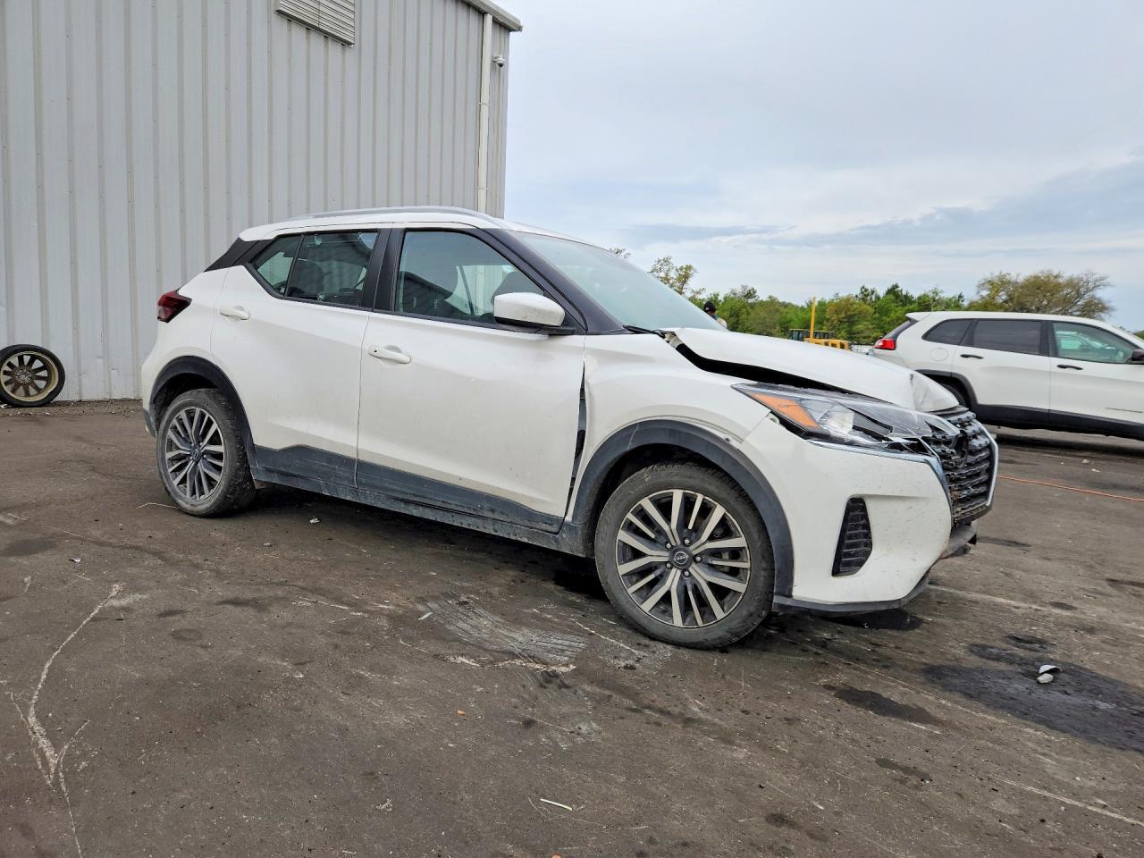 2023 Nissan Kicks Sv - Фото 4