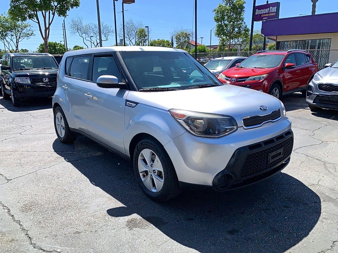 2016 Kia Soul Base