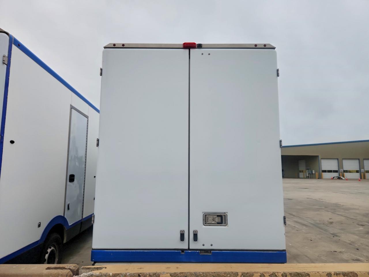 2022 Ford Transit Delivery Truck - Фото 6