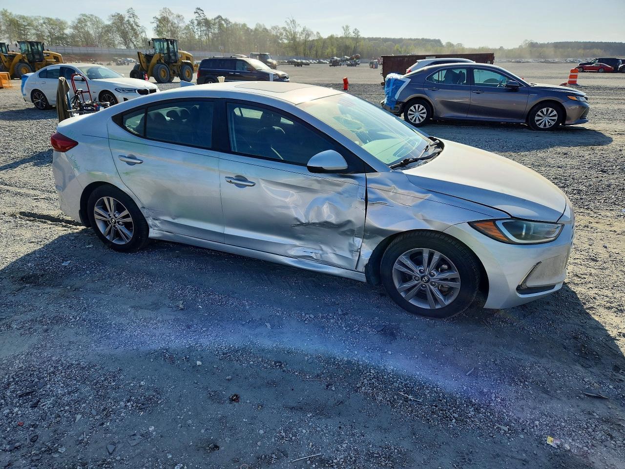 2017 Hyundai Elantra Value Edition - Image 4