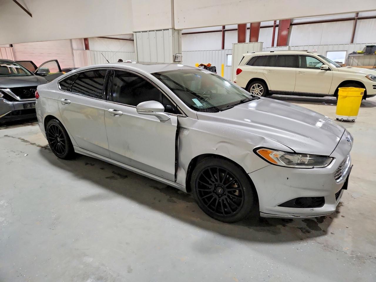 2016 Ford Fusion Se - Фото 4