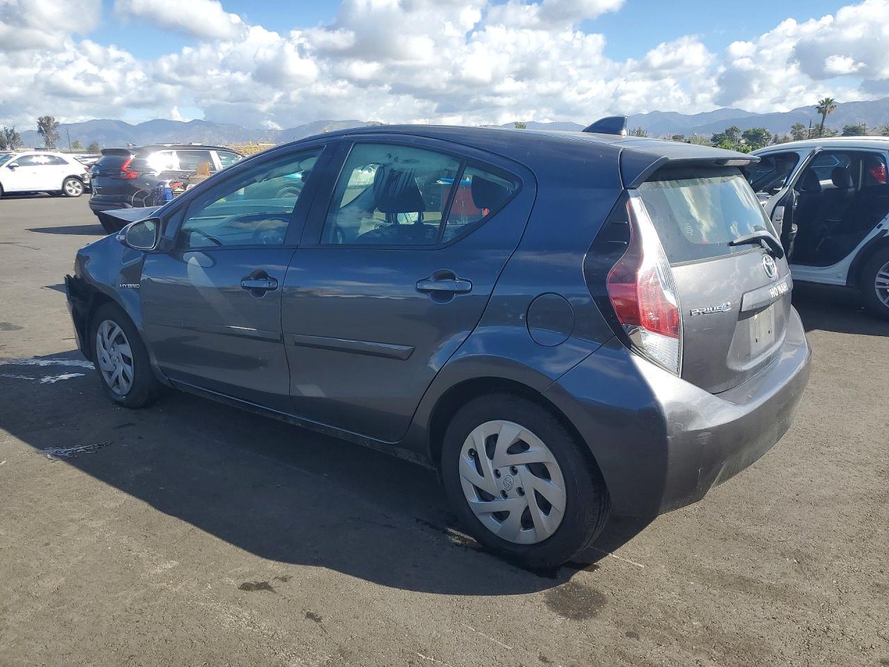2016 Toyota Prius C Two - Image 2