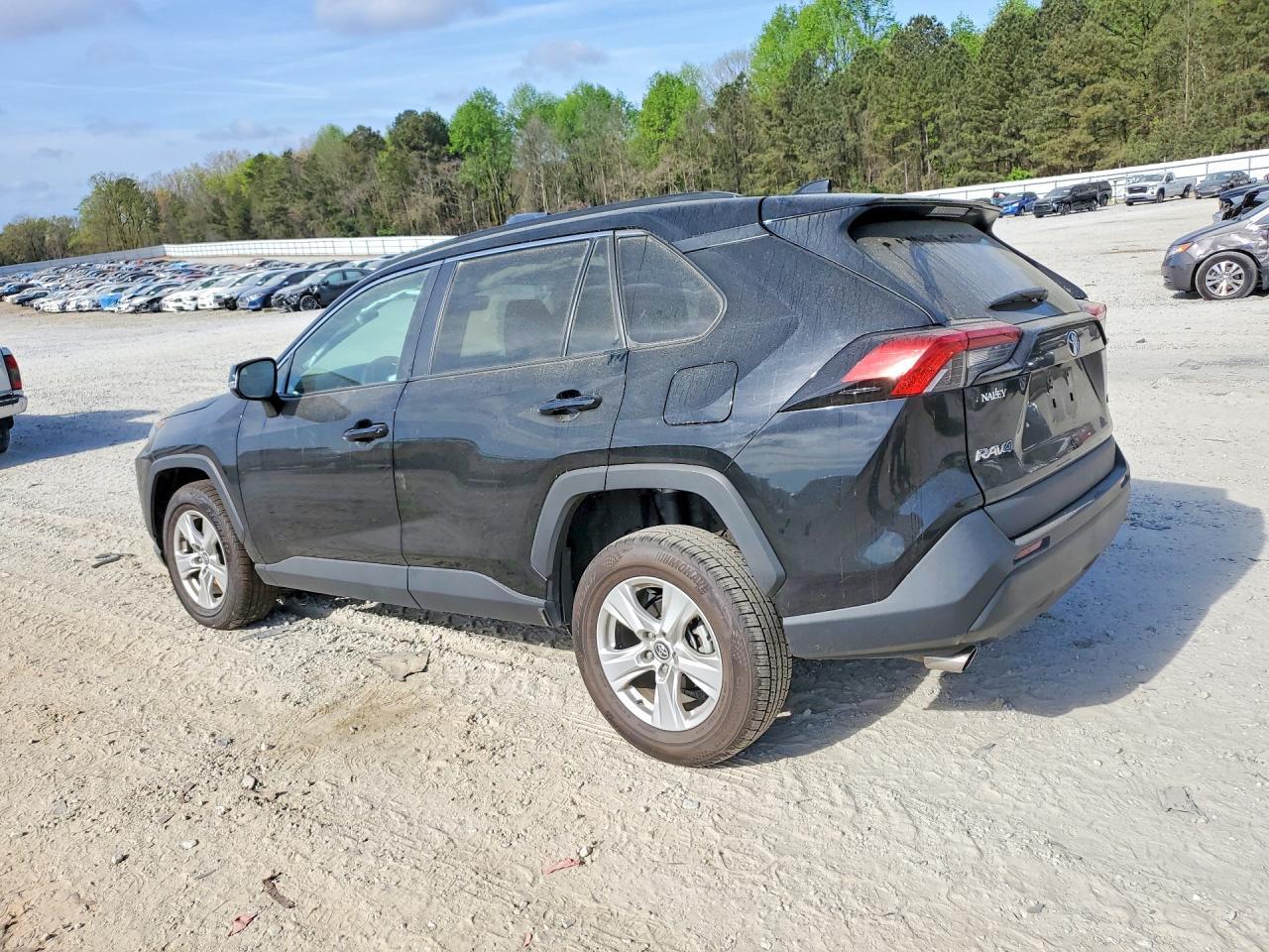 2021 Toyota Rav4 Xle - Image 2