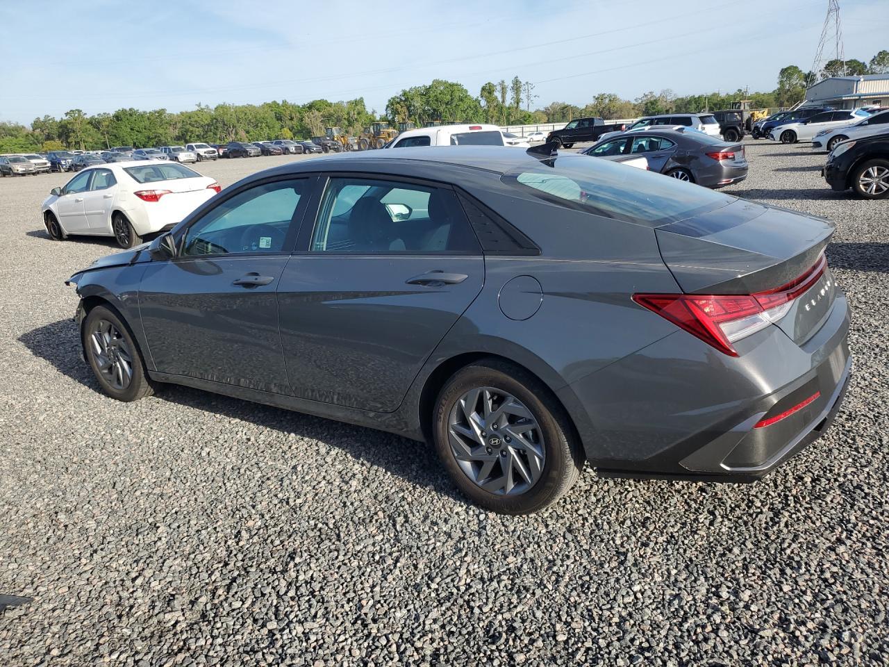 2025 Hyundai Elantra Hybrid Blue - Фото 2