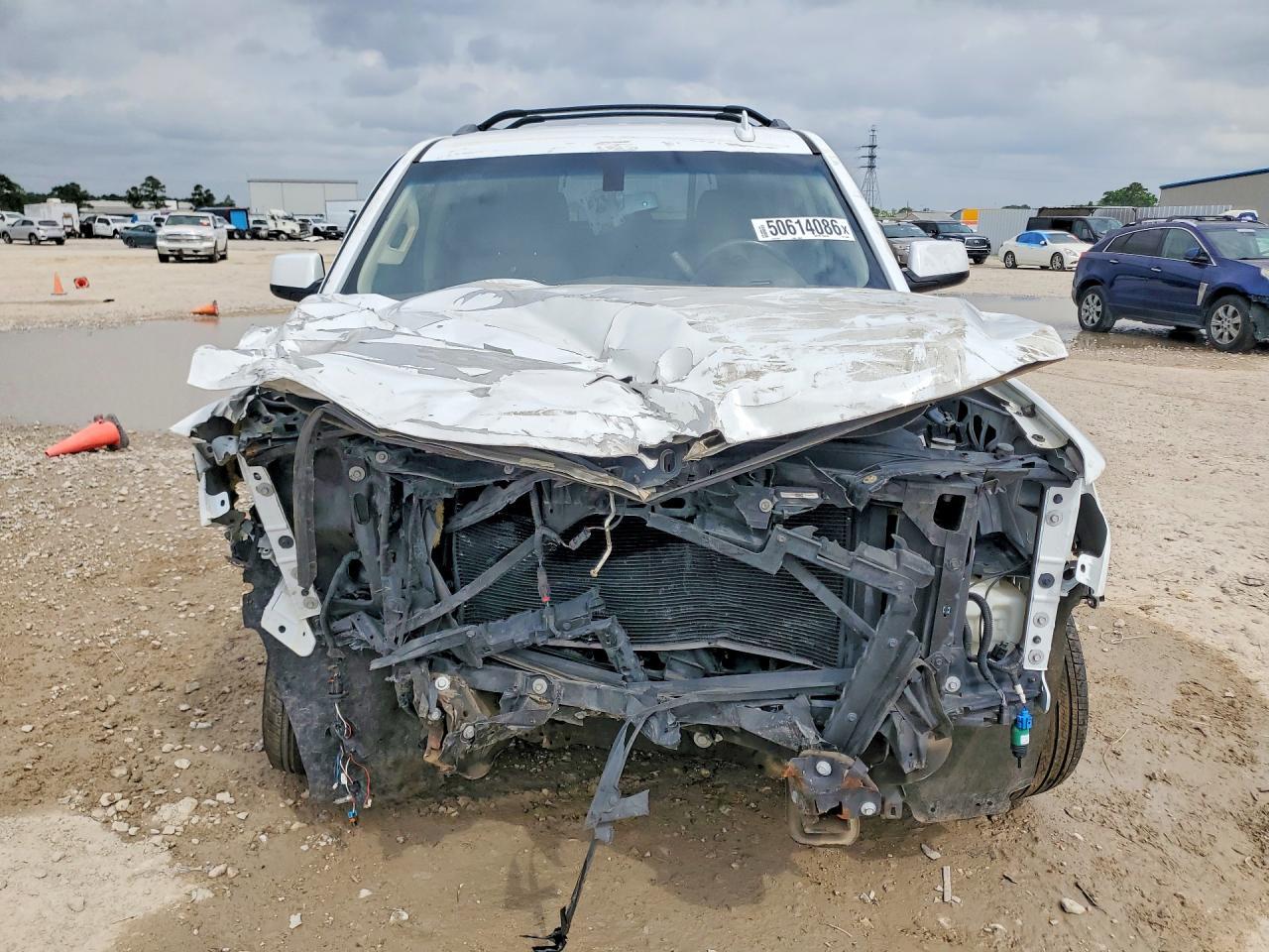 2020 Chevrolet Suburban C1500 Lt - Фото 5