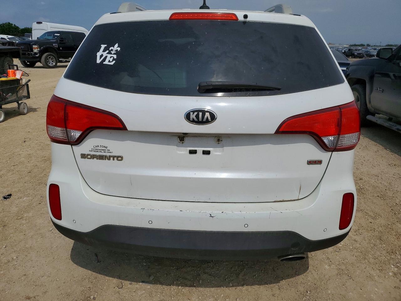 2015 Kia Sorento Lx - Фото 6