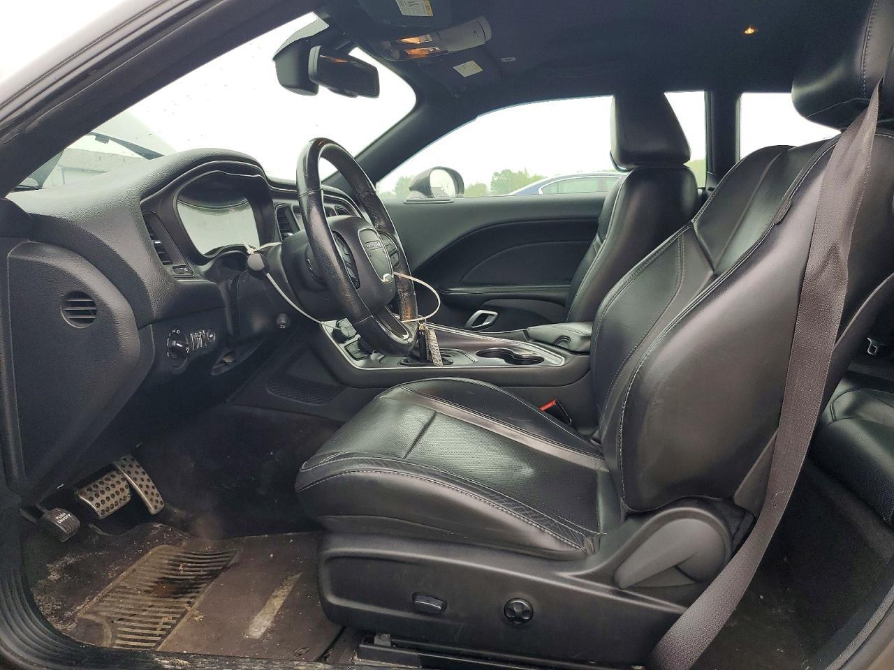 2017 Dodge Challenger Sxt - Image 7