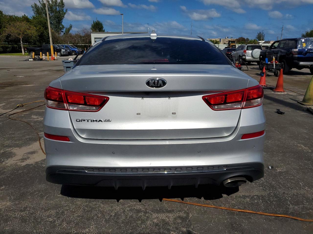 2020 Kia Optima Lx - Фото 6