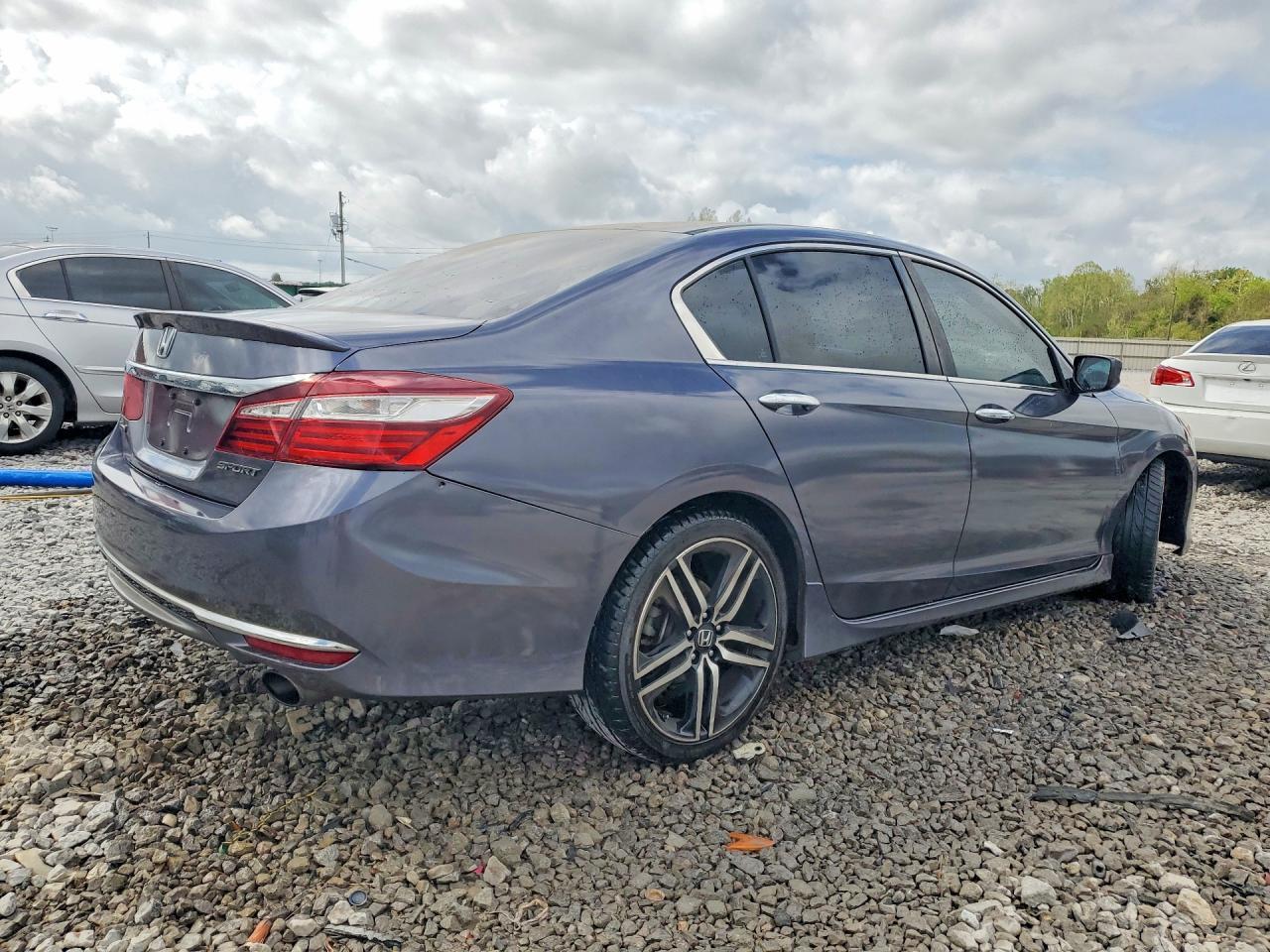 2017 Honda Accord Sport - Фото 3