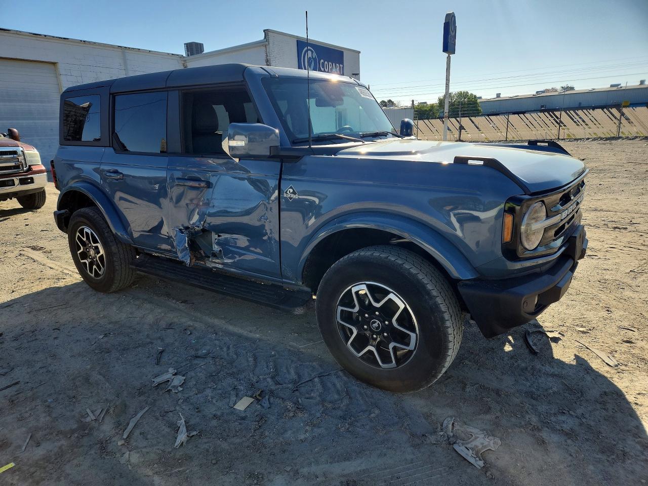 2024 Ford Bronco Outer Banks - Фото 4