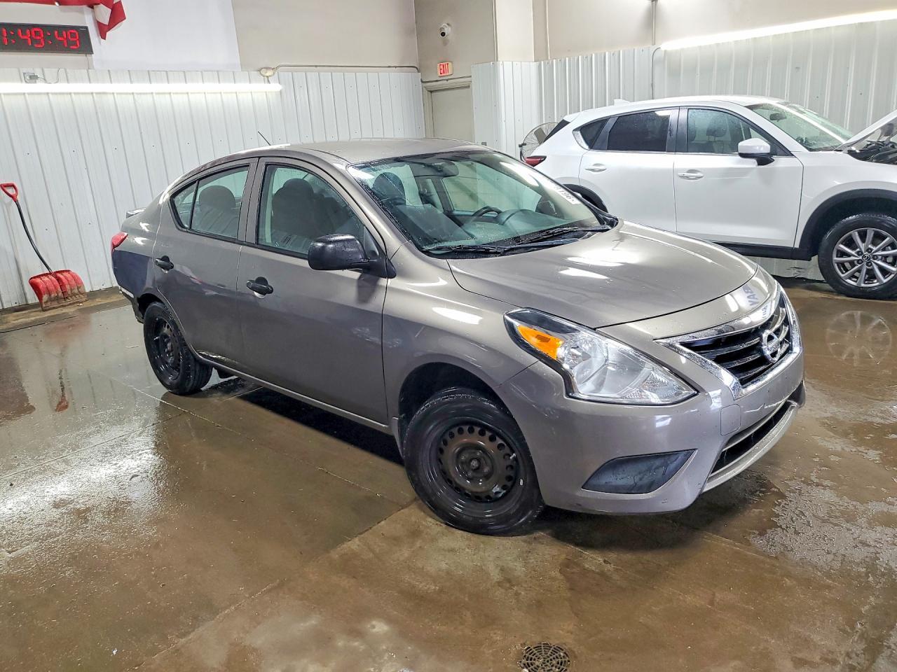 2015 Nissan Versa 1.6 S Plus - Фото 4