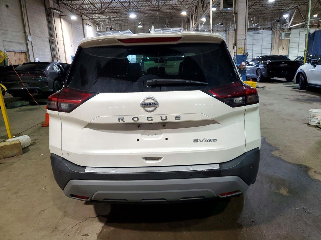 2021 Nissan Rogue Sv - Image 6