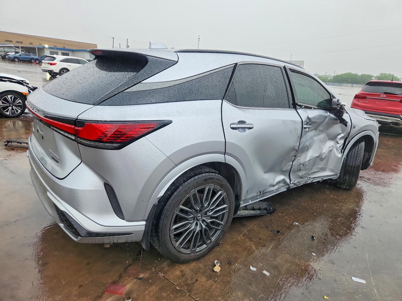 2023 Lexus Rx 500H F Sport - Фото 3