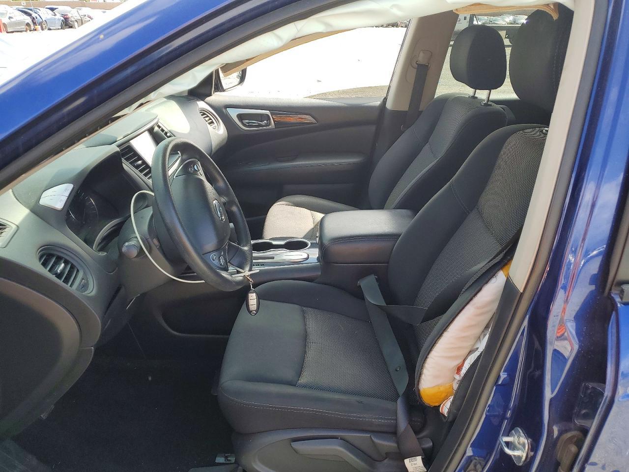 2018 Nissan Pathfinder S - Image 7