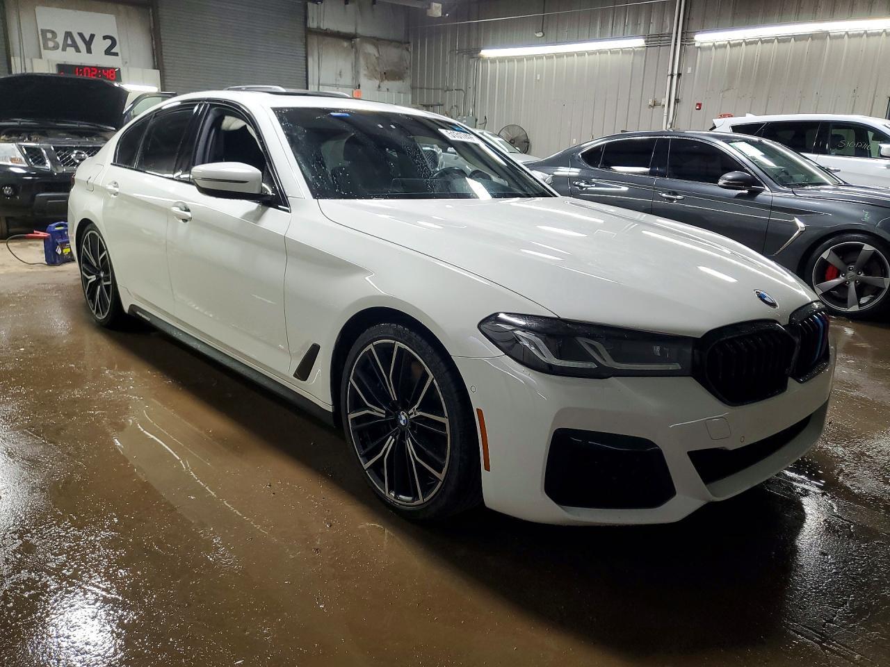 2021 BMW M550Xi - Image 4