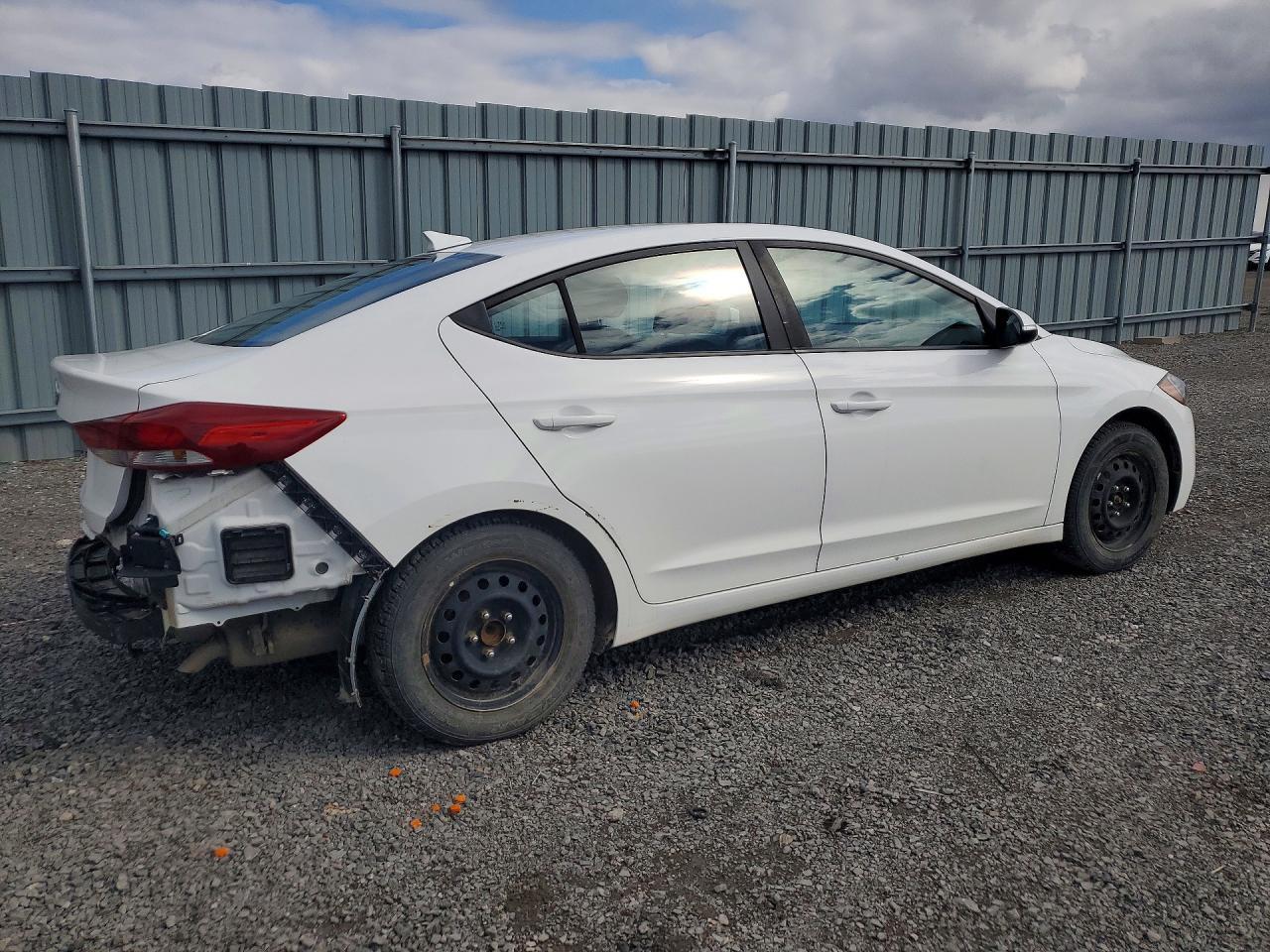 2018 Hyundai Elantra Sel - Фото 3