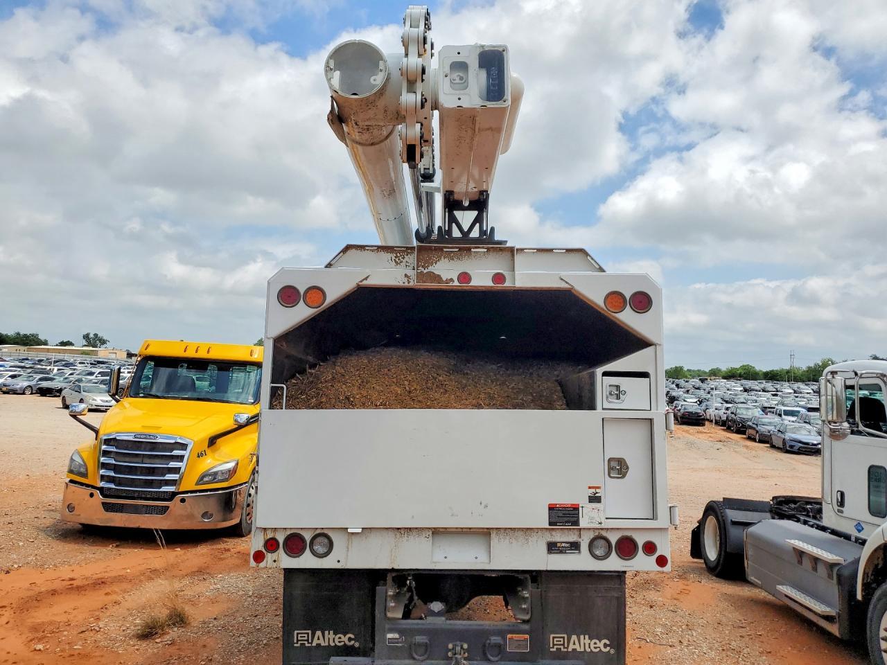 2024 Ford F750 Super Duty - Фото 6