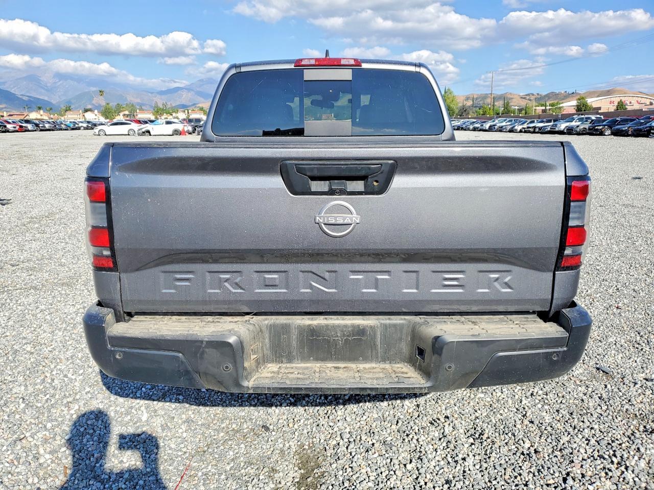 2025 Nissan Frontier S - Фото 6