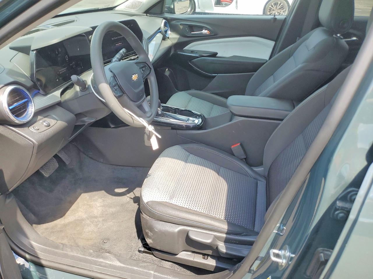 2025 Chevrolet Trax 1Lt - Image 7