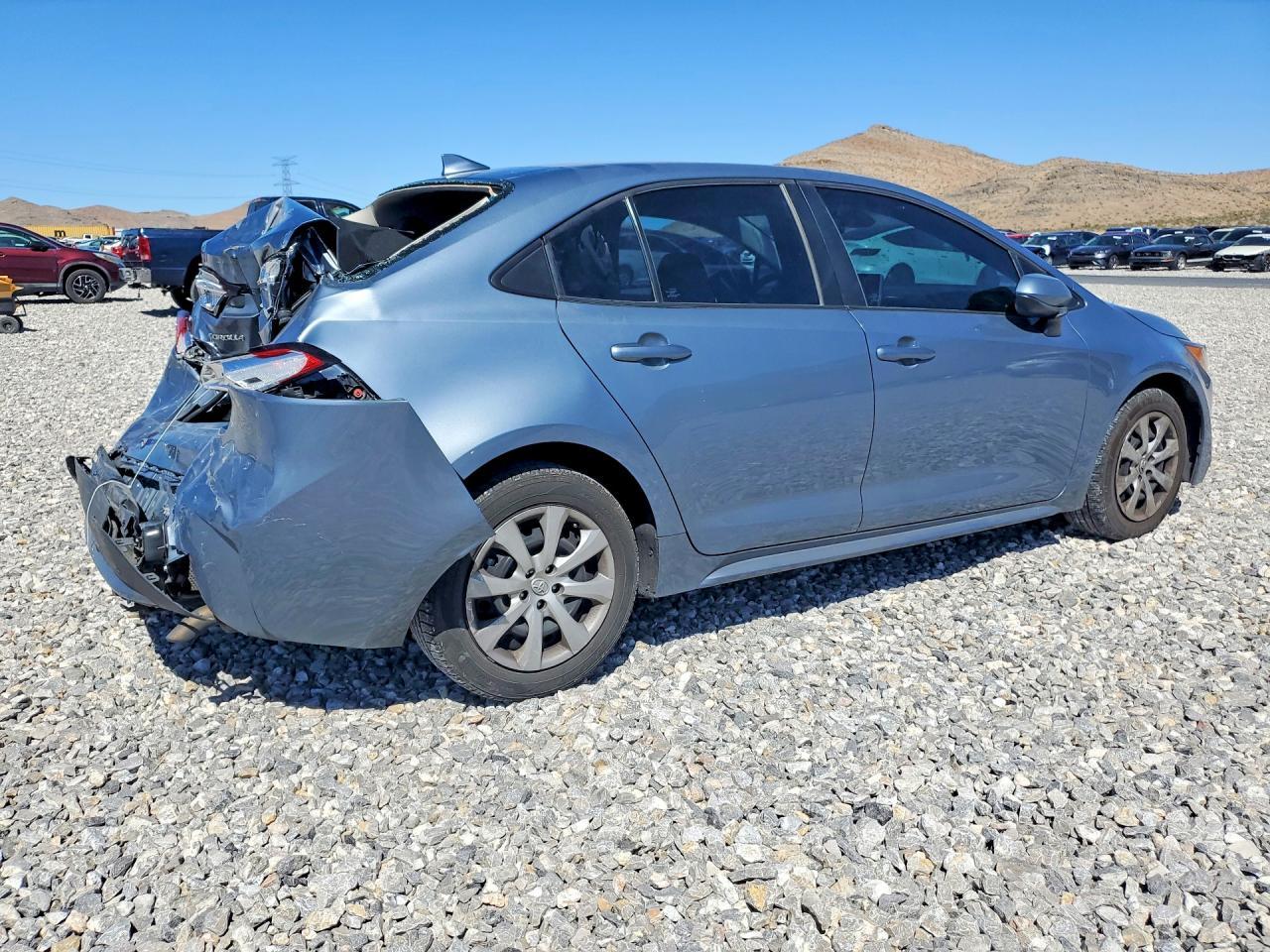 2021 Toyota Corolla Le - Фото 3