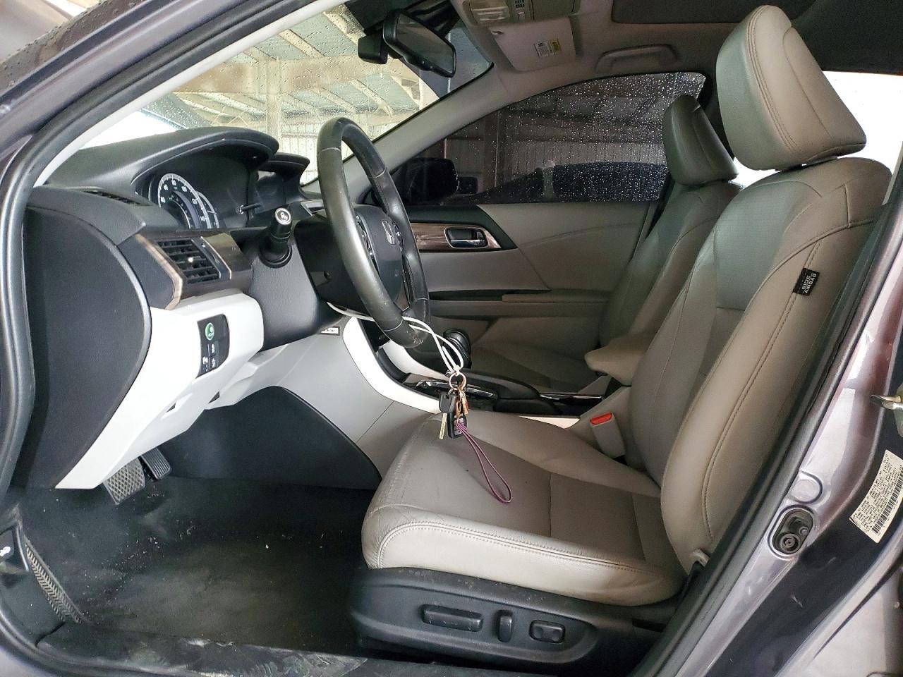 2016 Honda Accord Touring - Фото 7