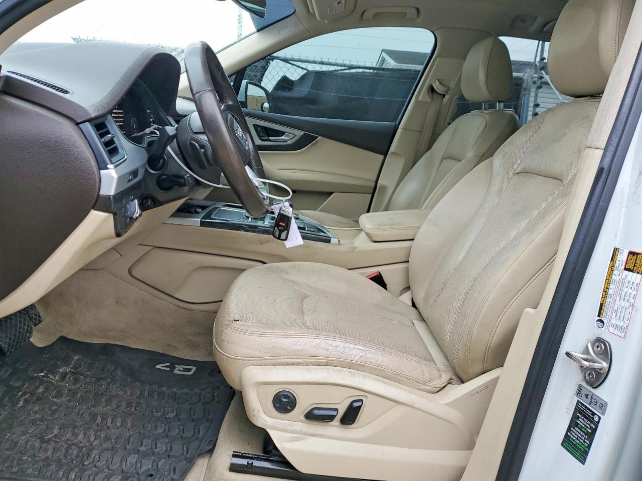 2017 Audi Q7 Premium Plus - Image 7