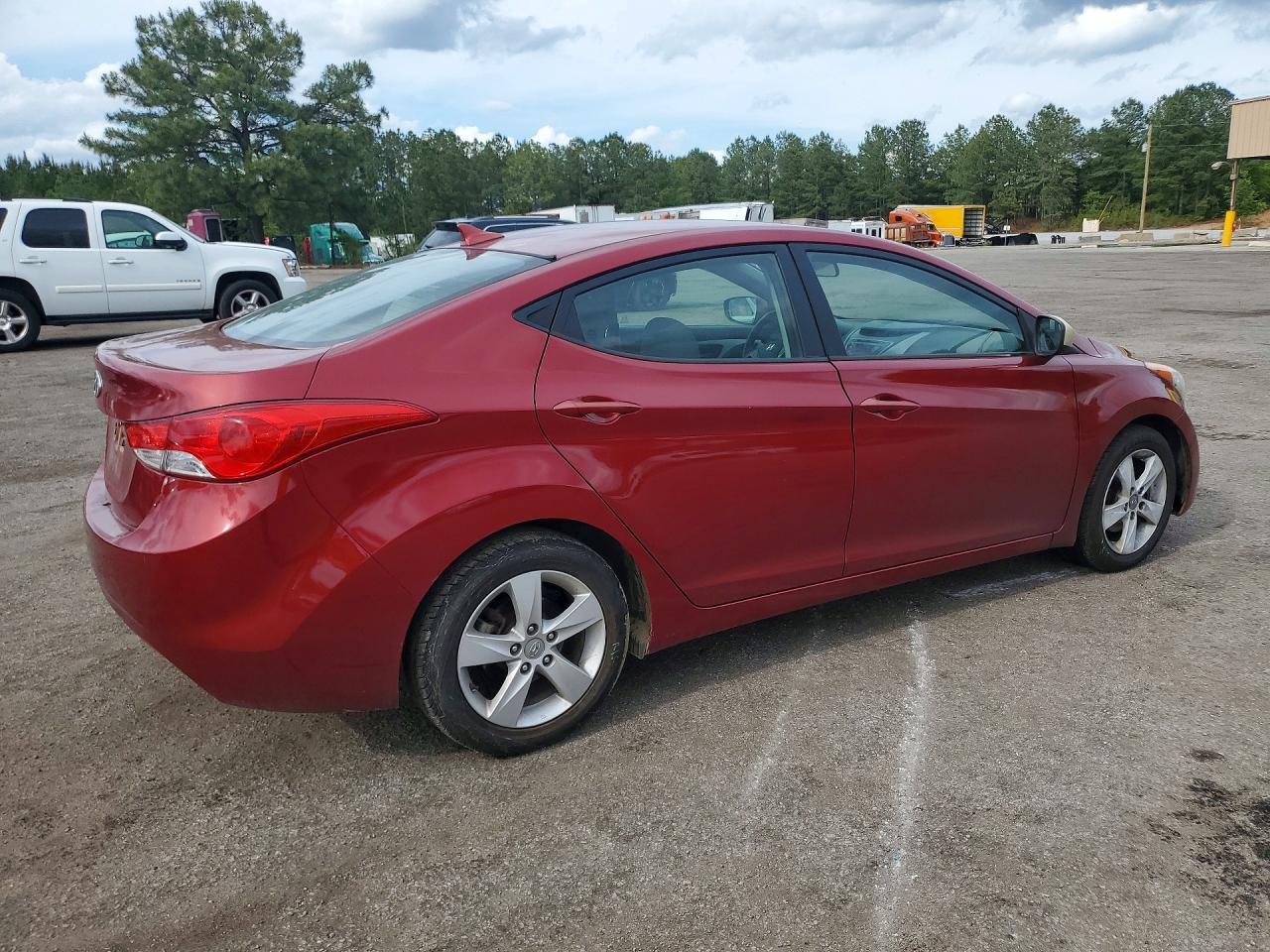 2013 Hyundai Elantra Gls - Image 3
