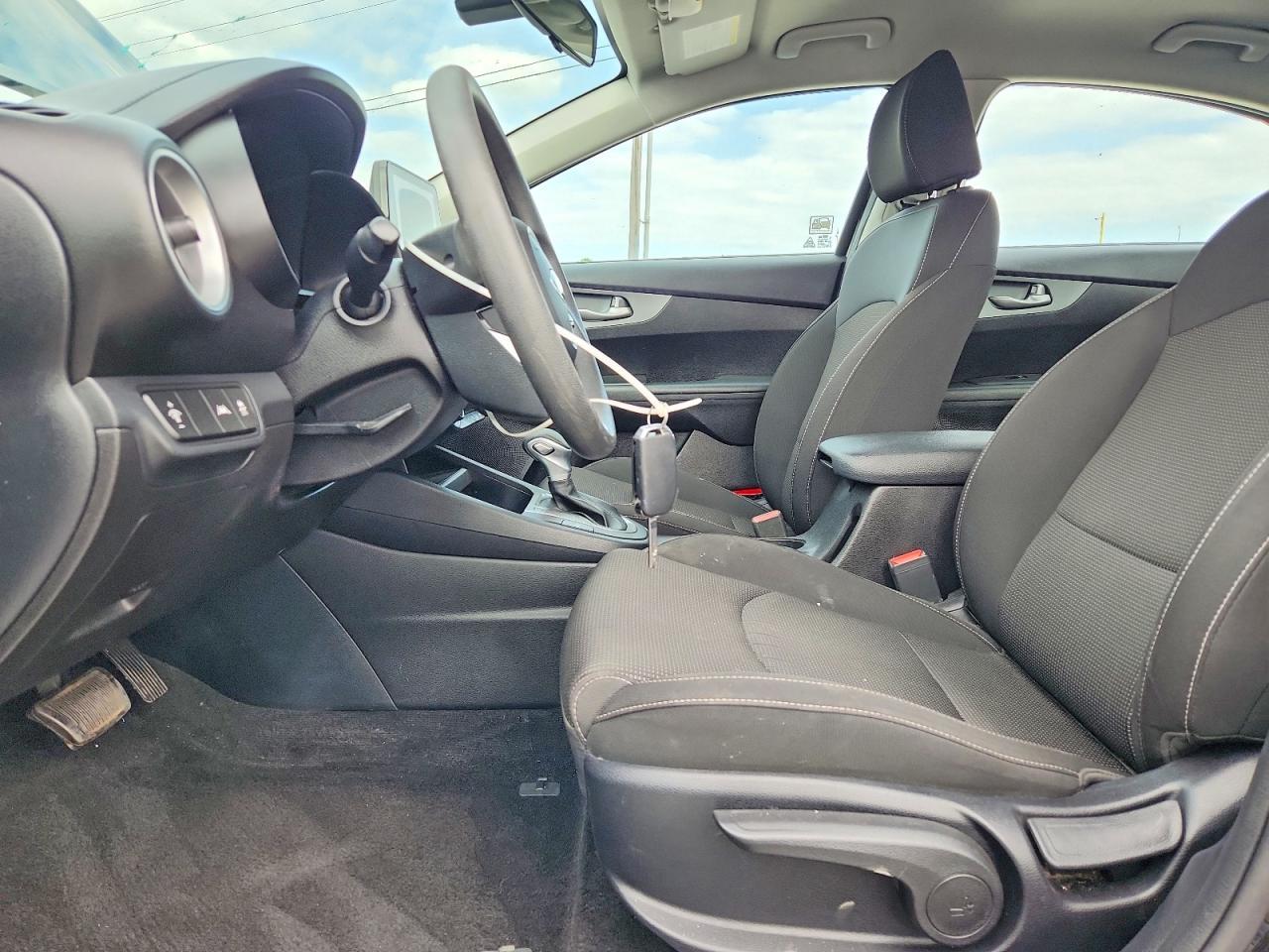 2019 Kia Forte Lxs - Фото 7