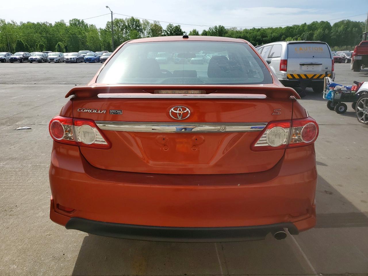 2013 Toyota Corolla S Special Edition - Фото 6