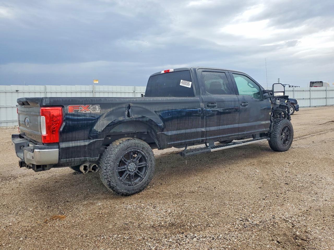 2018 Ford F350 Super Duty - Фото 3