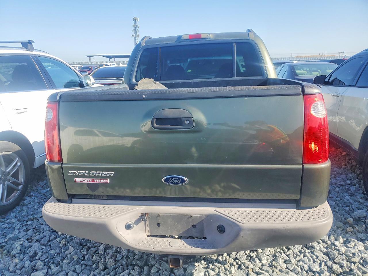 2001 Ford Explorer Sport Trac - Фото 6