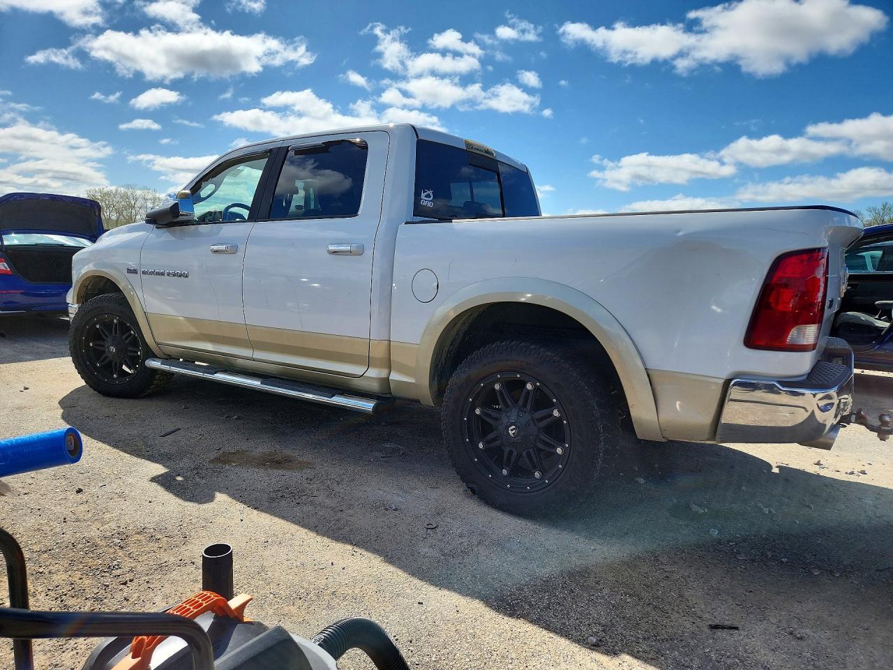 2011 Dodge Ram 1500 - Фото 2
