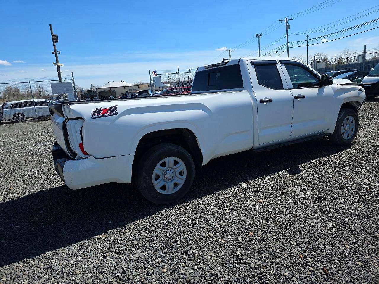 2024 Toyota Tundra Sr - Фото 4