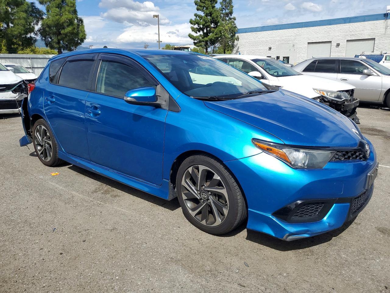 2017 Toyota Corolla Im Base - Фото 4