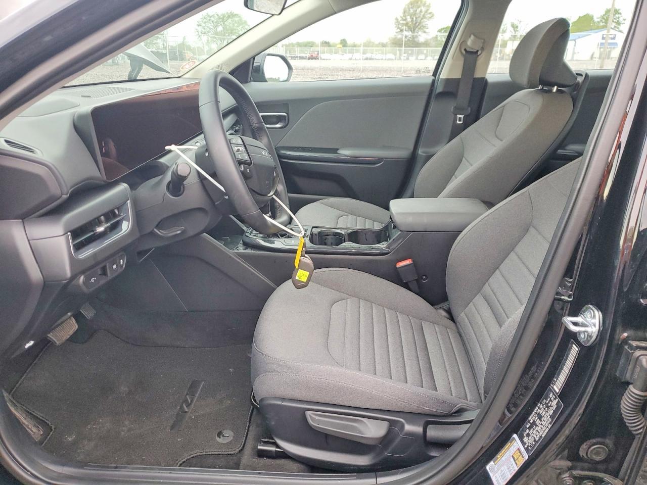 2025 Kia K4 Ex - Фото 7