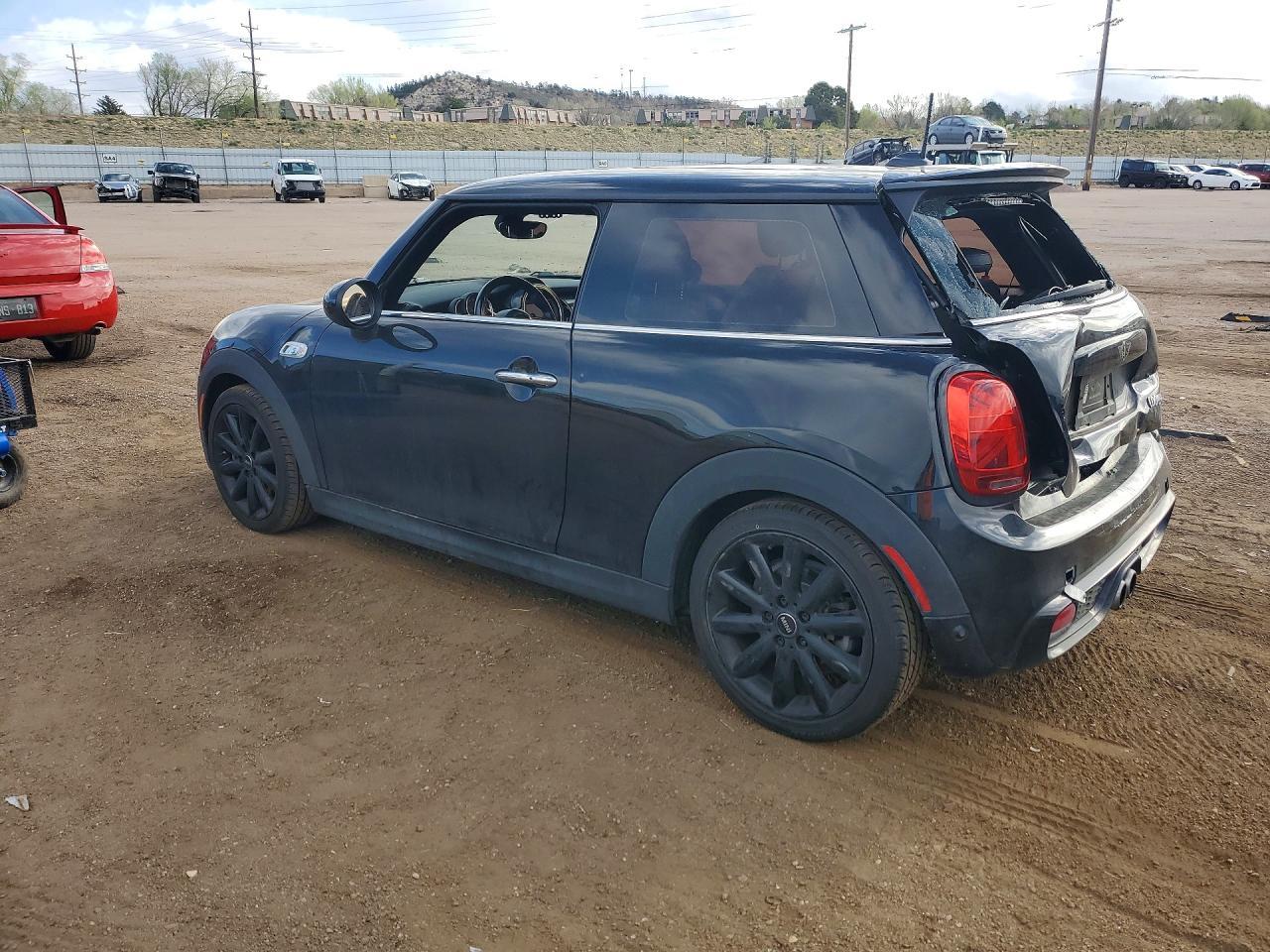 2019 Mini Cooper S - Image 2