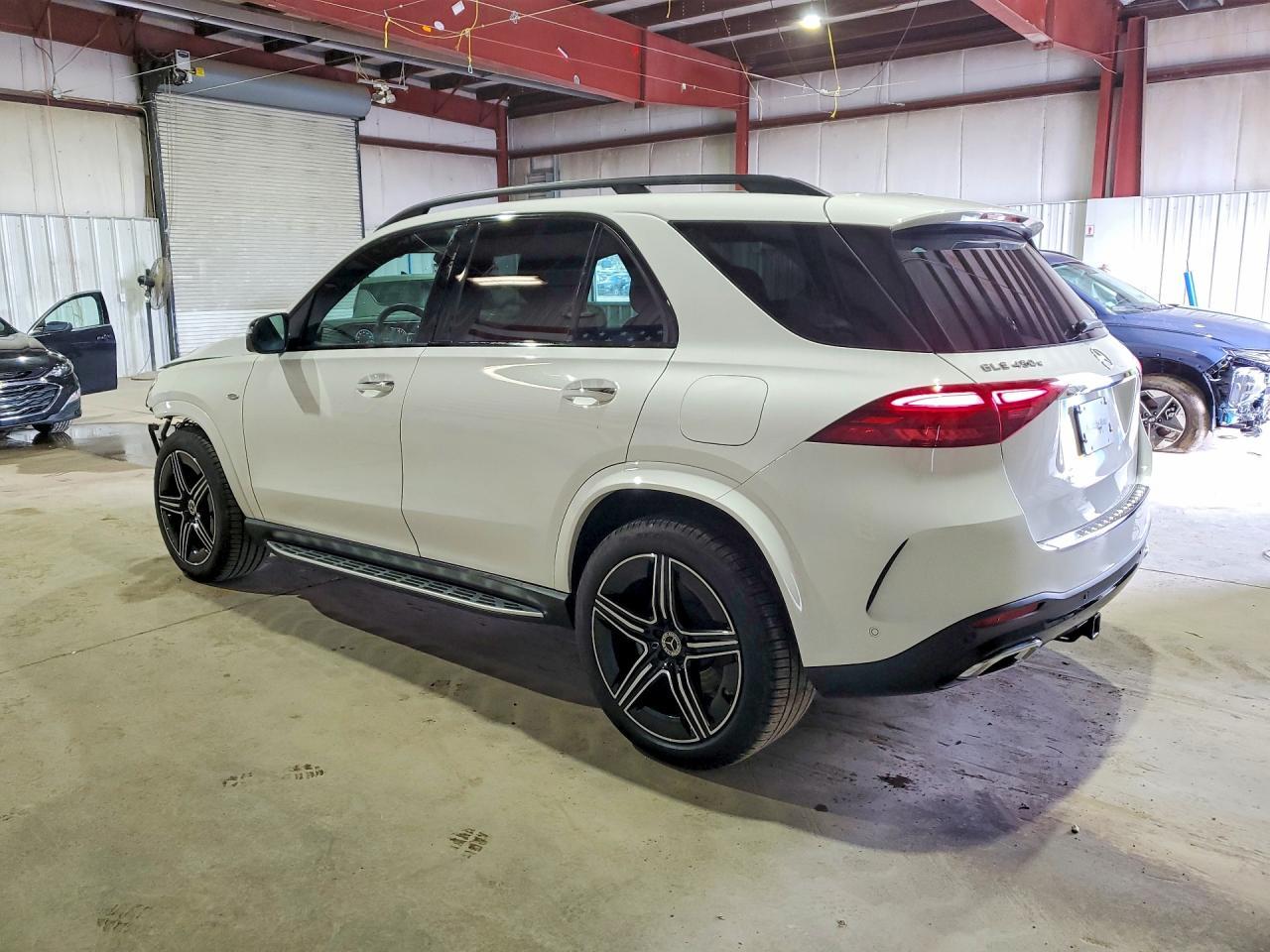 2025 Mercedes-Benz Gle 450E 4Matic - Image 2