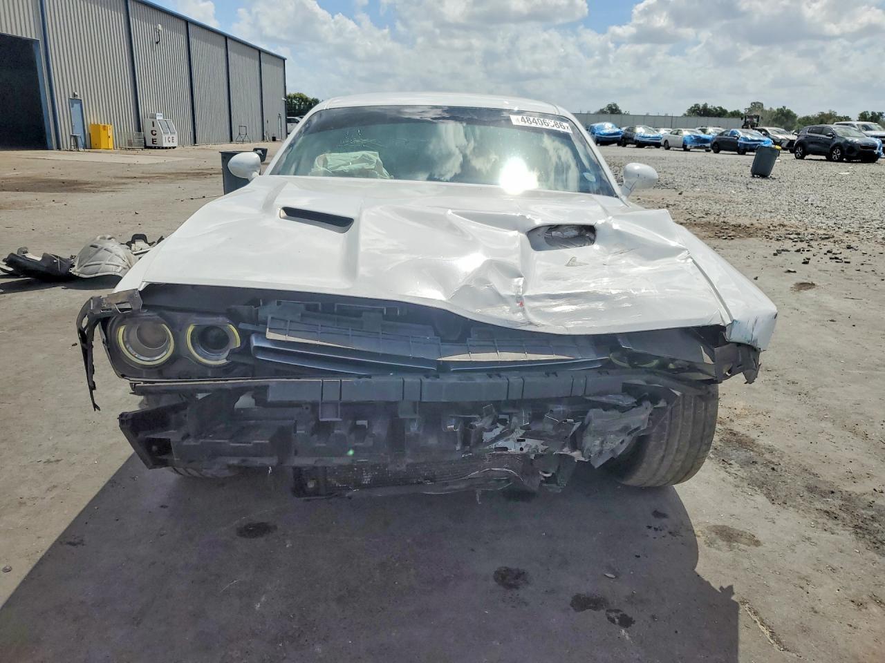 2018 Dodge Challenger R - Image 5