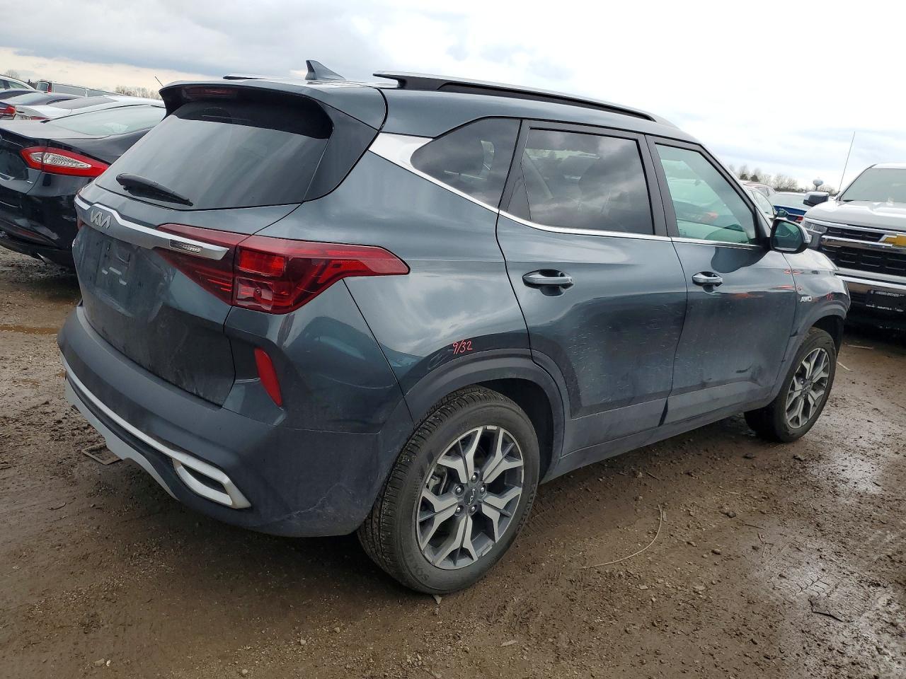 2023 Kia Seltos Ex - Фото 3